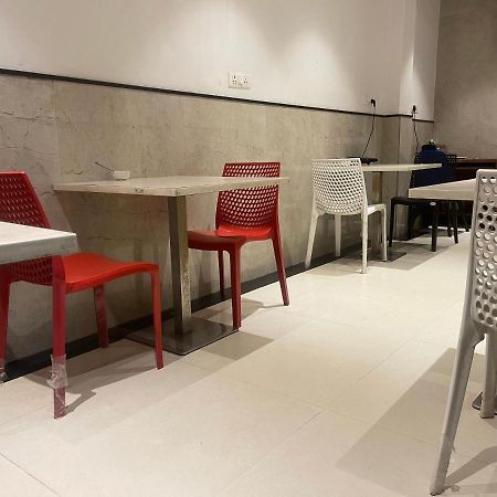 Nh Skye Suites New Delhi Extérieur photo